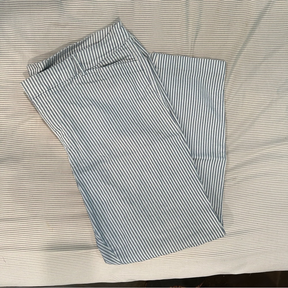 Old Navy • Pixie Chino • 18 Tall